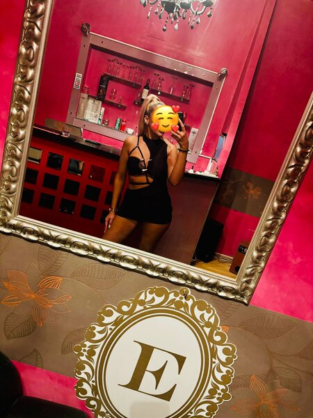 Jasmine-Elisabeth Massage.